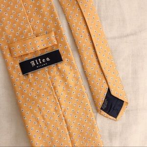 Altea Milano yellow tie